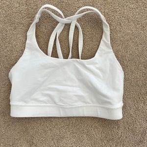 Lululemon energy bra size 4